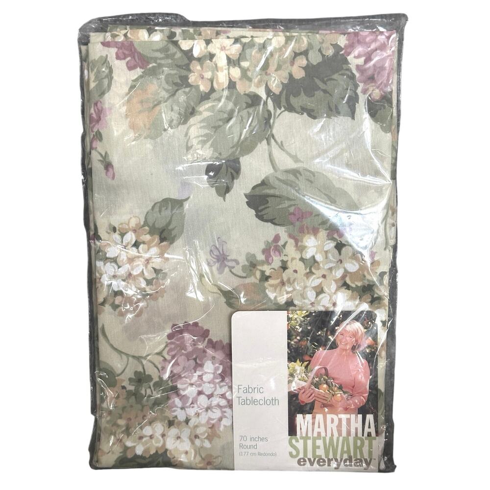 Vintage 90s Martha Stewart tablecloth Hydrangeas 70” round 100% cotton NWT